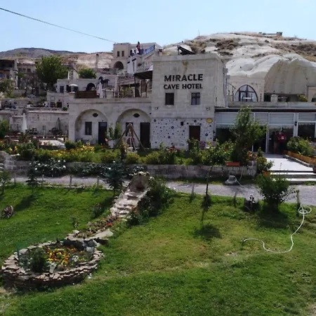 Milagre Cave Cappadocia ホテル