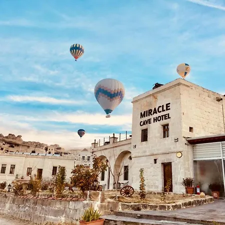 ホテル Milagre Cave Cappadocia 2*